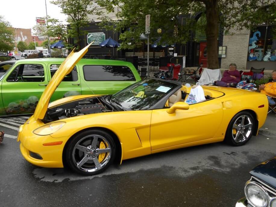 Beautiful Car at the Spokane Lilac Festival / Flickr / PersonalMoneyNetwork
Link: https://www.flickr.com/photos/personalmoneynetwork/8766681097/in/photolist-MZEMu-83Urgx-emFwS6-sBaP25-rGDSUV-smVajh-rGsrVE-rGHCEp-sDimKf-smUNWd-ejEkhD-ejL56q-sDx8Zv-r8j886-smWvyG-sDx2L8-sn19ek-sDkTH3-rGHxkX-sDwSWe-sn5hwp-a8Mp65-sn53zX