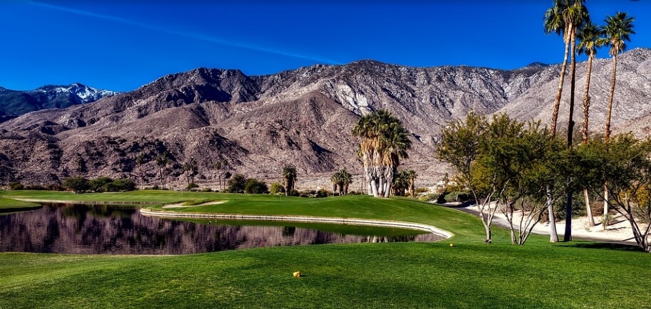 Indian Canyon Golf Course / Pixabay / ID 12019
Link: https://pixabay.com/photos/indian-canyon-golf-resort-golf-course-1584095/
